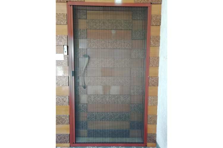 mosquito mesh door manufacturers in Hyderabad